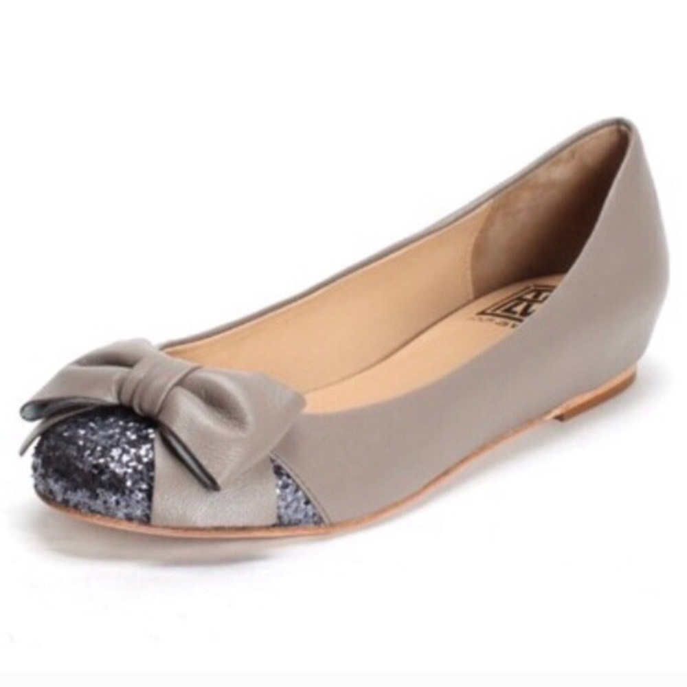 Pour La Victoire Erna Glitter Bow Ballet Flat